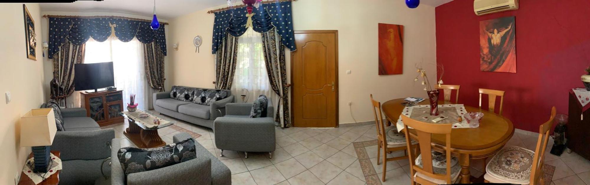Christina'S House With 2 Bedrooms And Free Parking Гирокастра Экстерьер фото